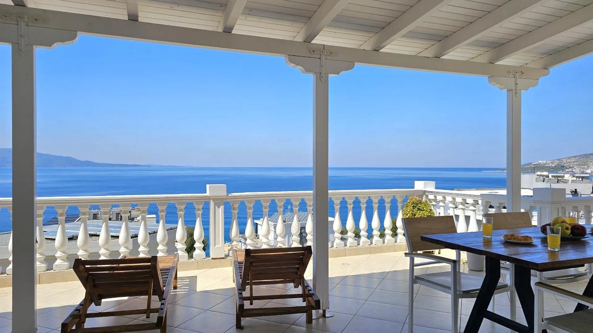 Happy Stay Eri Sarandë 0*,