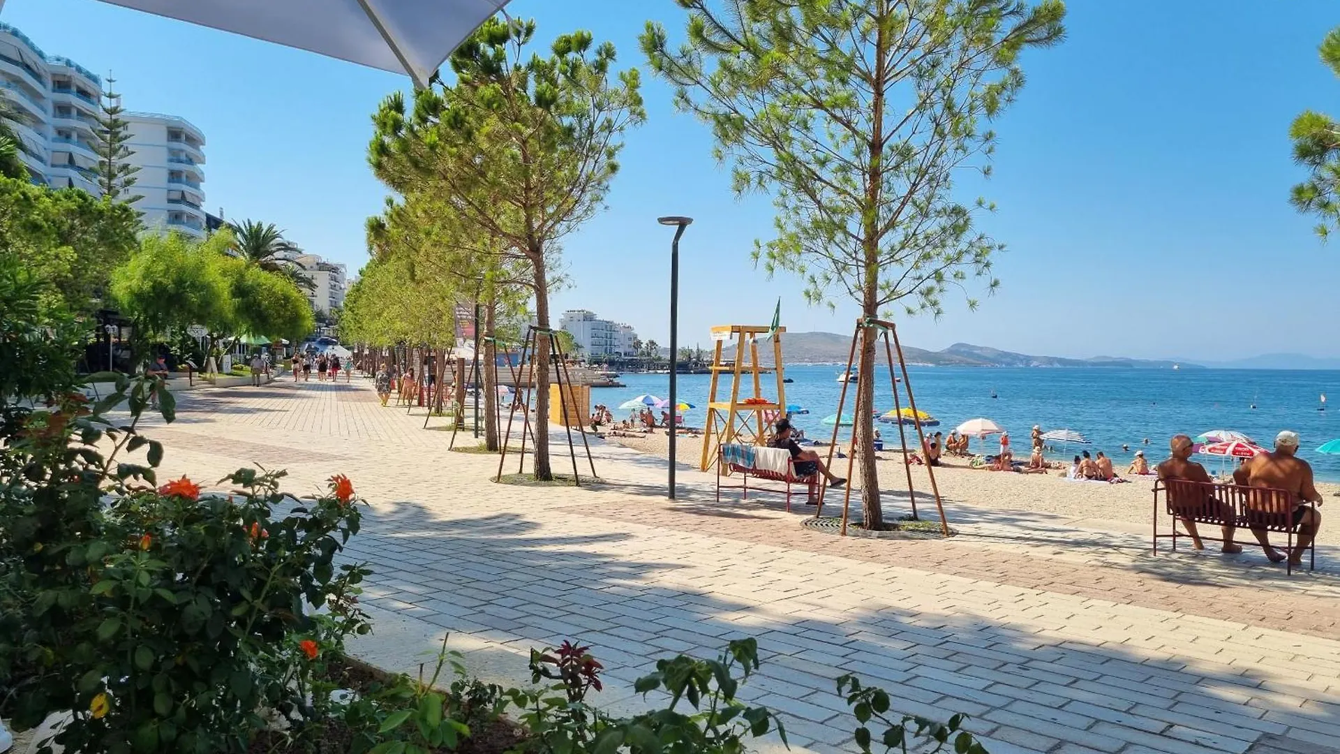 Happy Stay Eri Sarandë