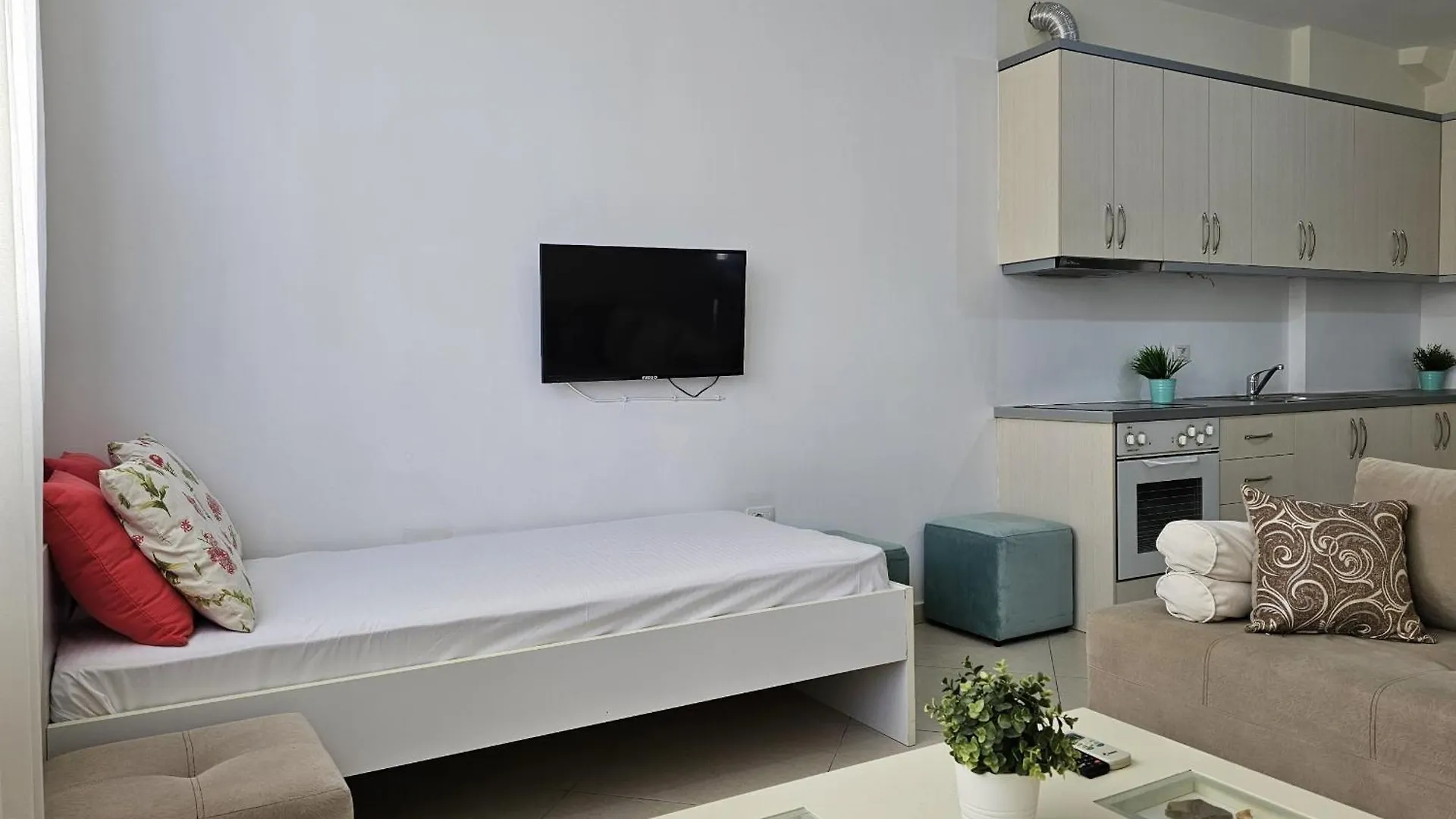Lägenhet Happy Stay Eri Sarandë Albanien