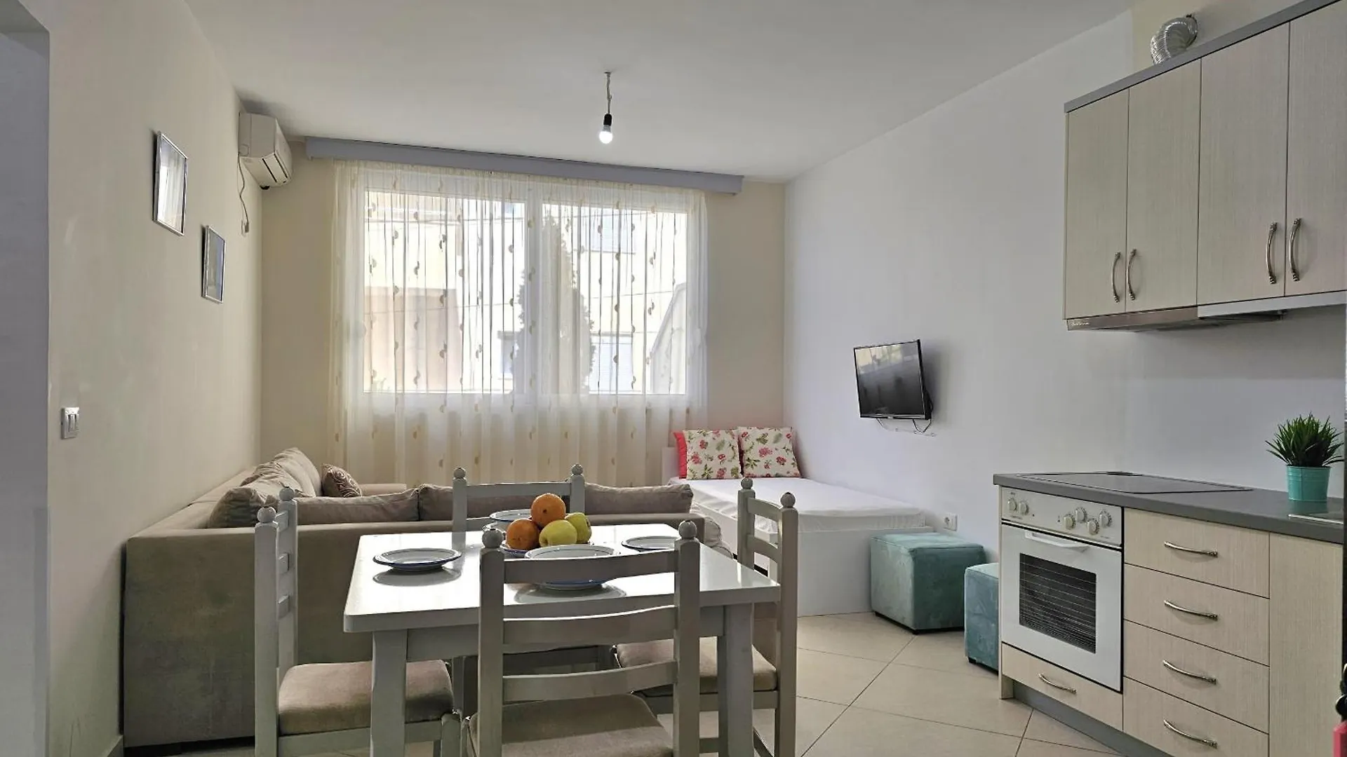 Happy Stay Eri Sarande Apartment