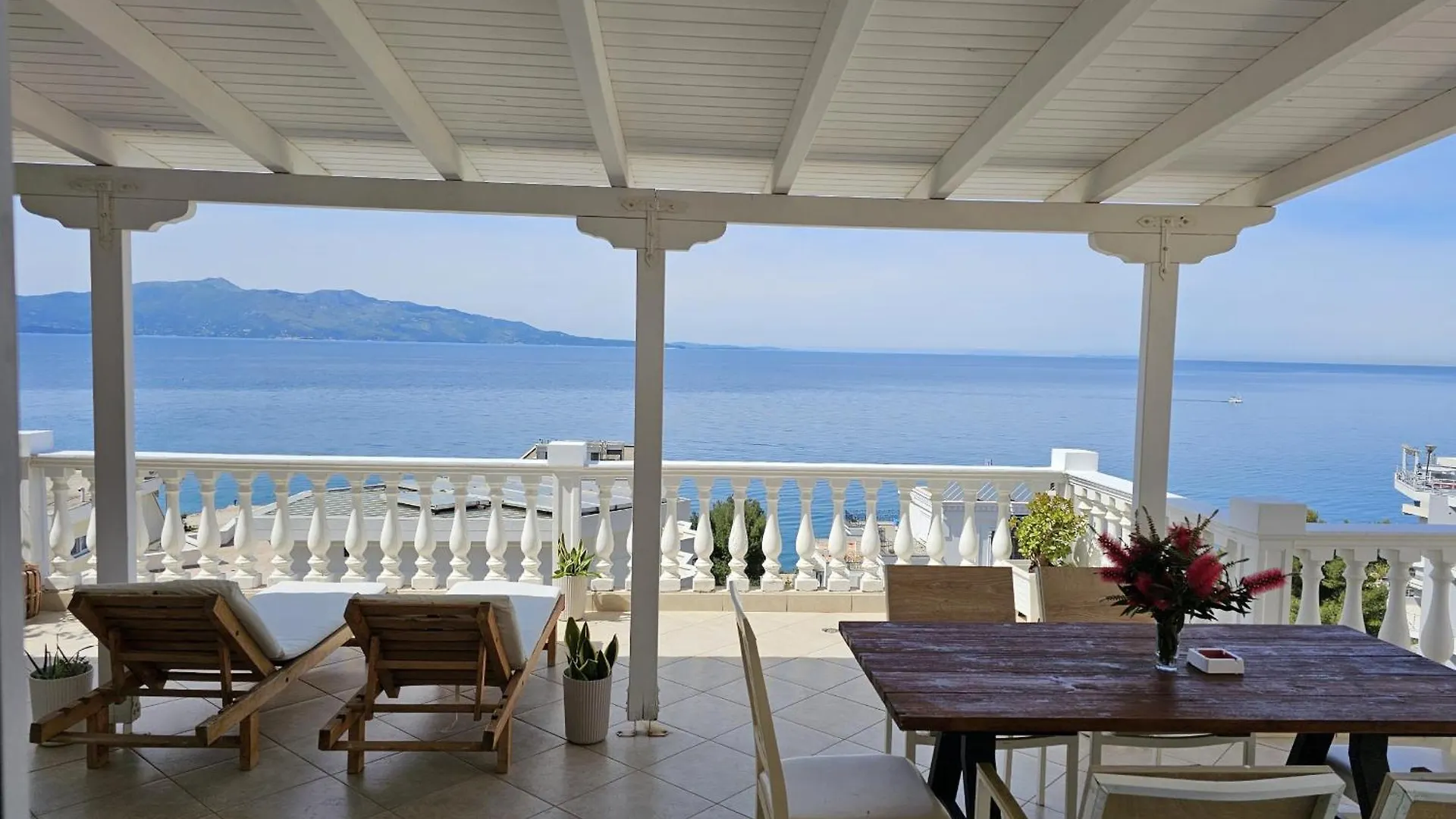 Happy Stay Eri Sarandë 0*,  Albanien