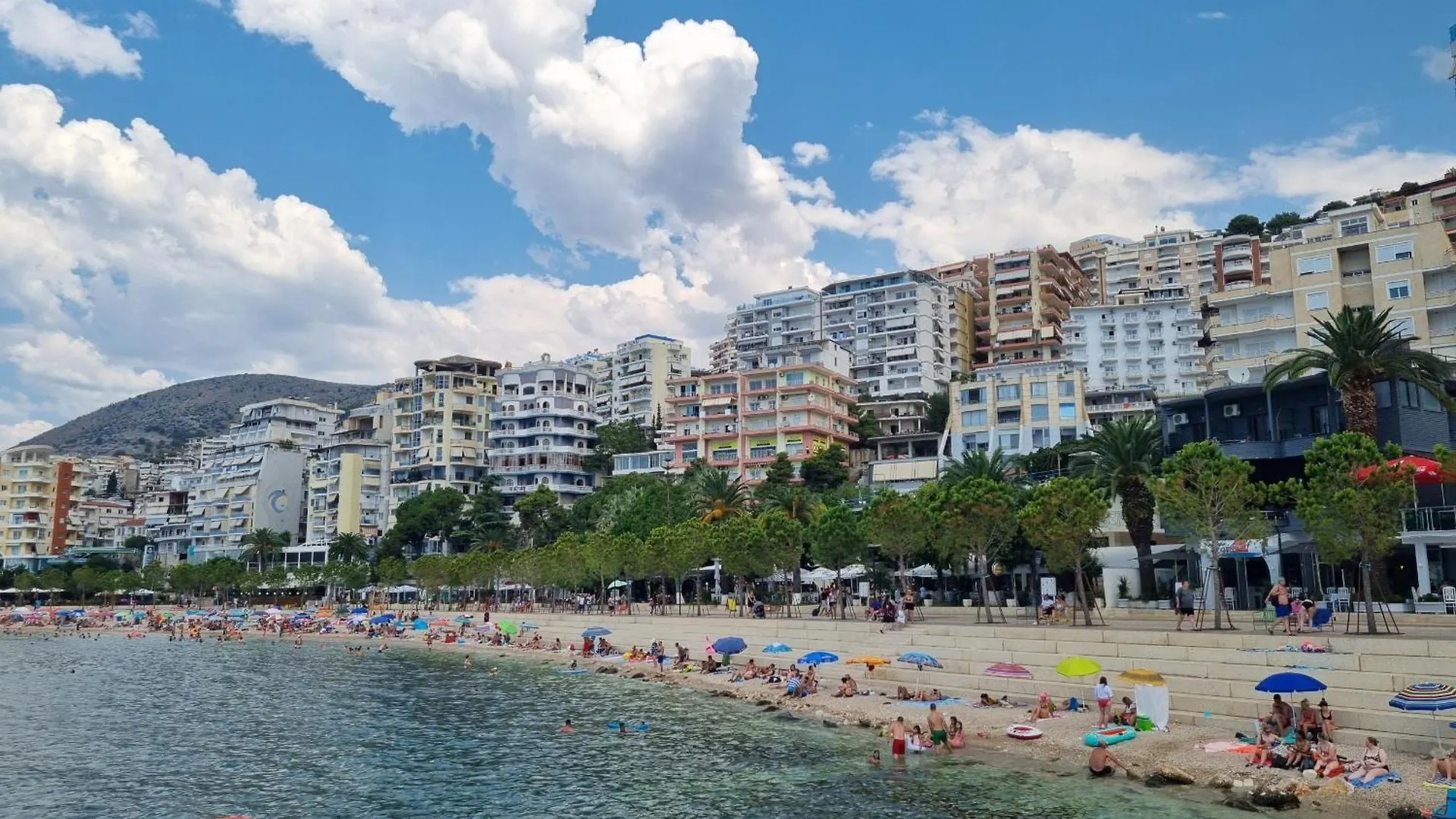 Apartamento Happy Stay Eri Sarandë